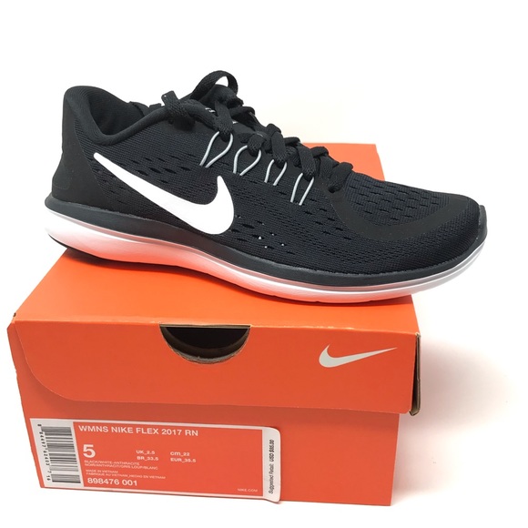 flex 2017 rn lightweight running shoe